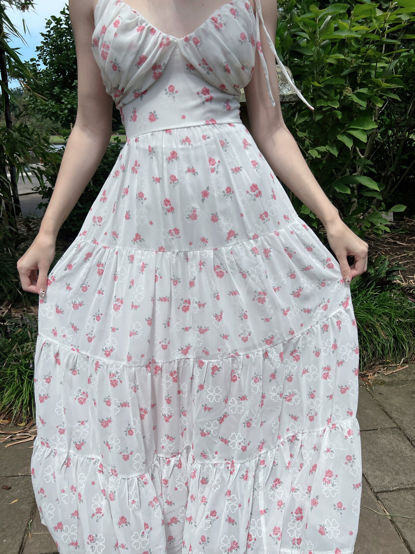 🌸Ginny V maxi dress 🌸