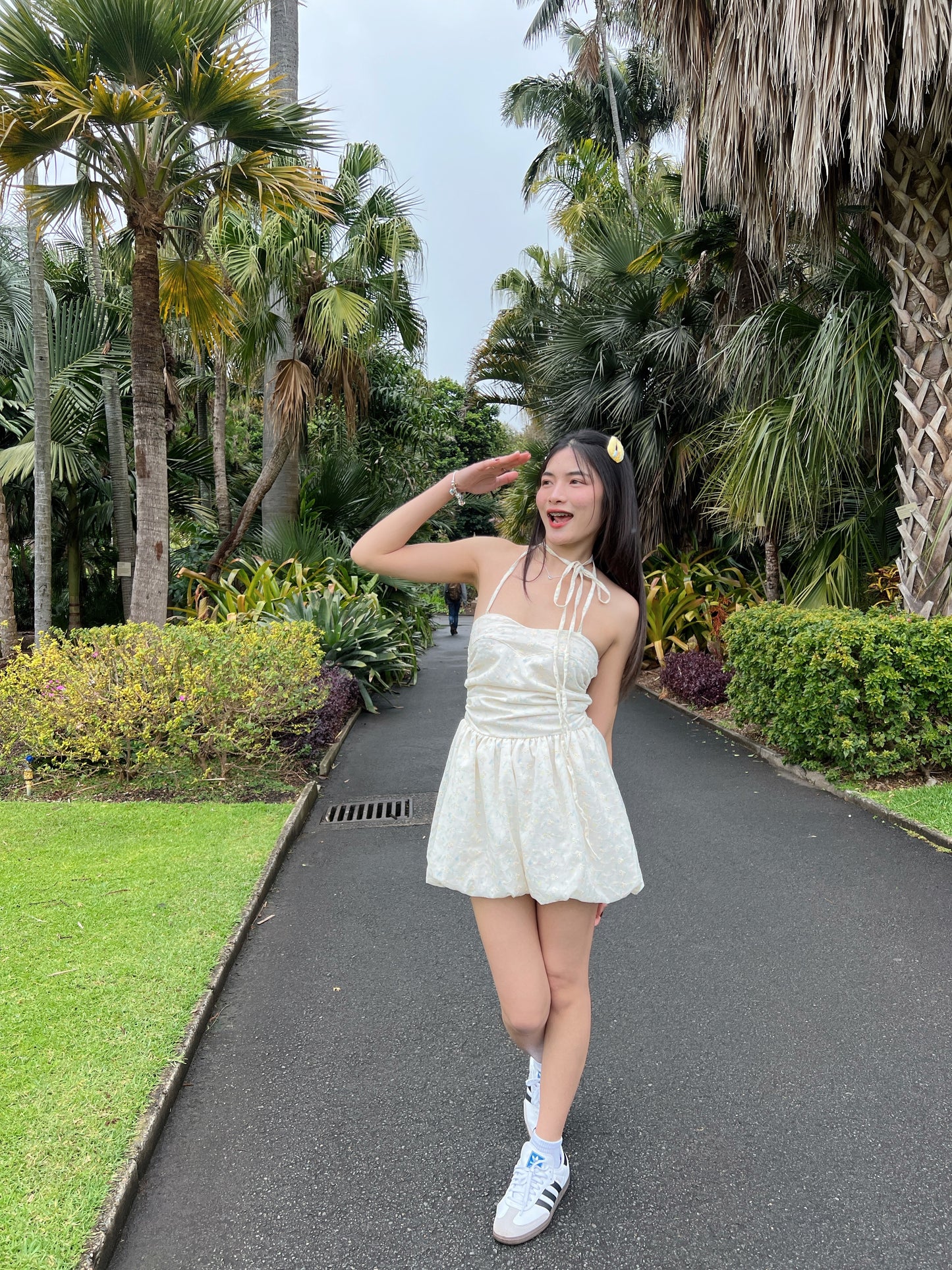π· Julie Mini dress ππ
Color : white  / cream / pink