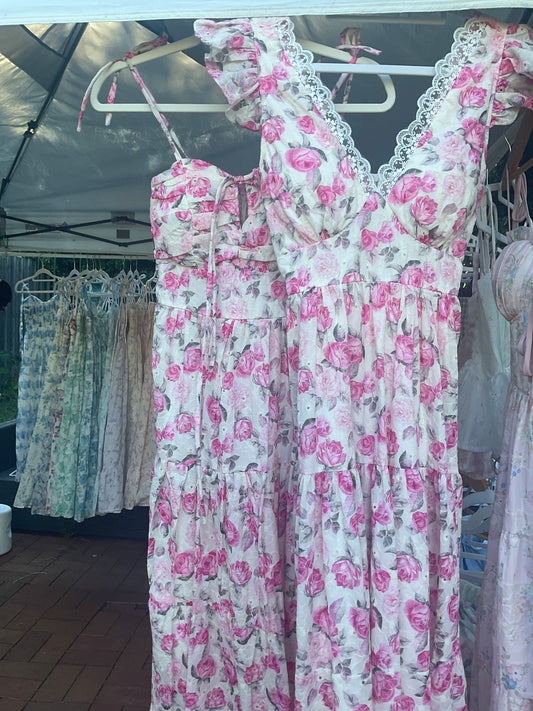 Live 17/2/2026 Maxi dress
